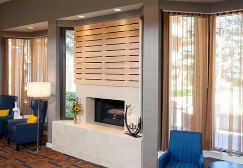Hotel Courtyard Chicago Glenview/northbrook 3*