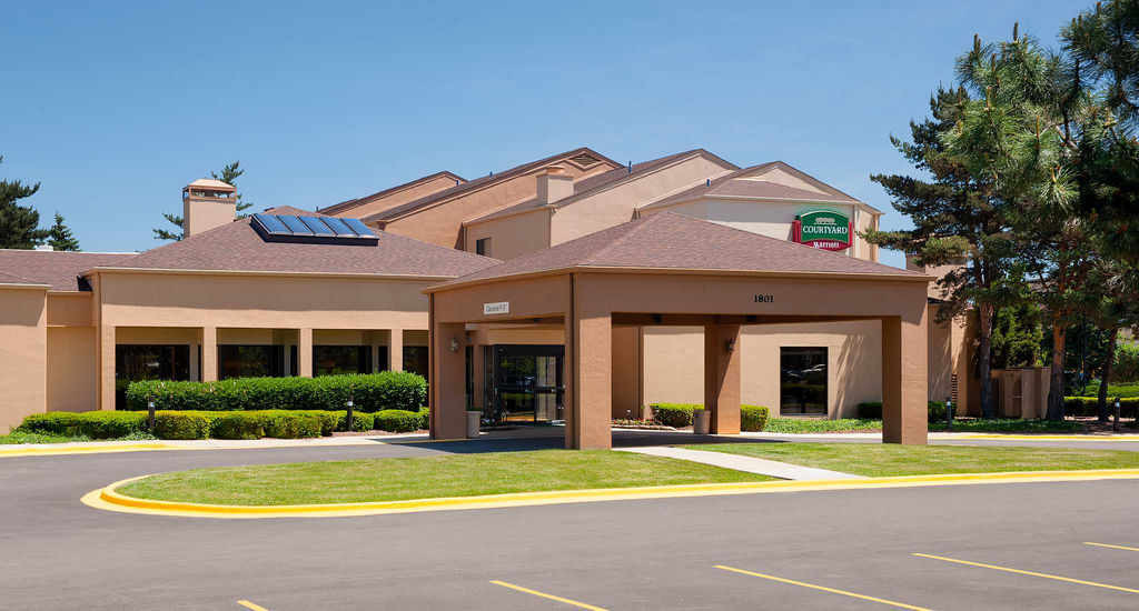 Courtyard Chicago Glenview/northbrook Hotel 3*